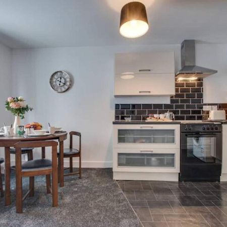 Cove Hideaway 1Bhk Apt 10 In Skinningrove Luaran gambar
